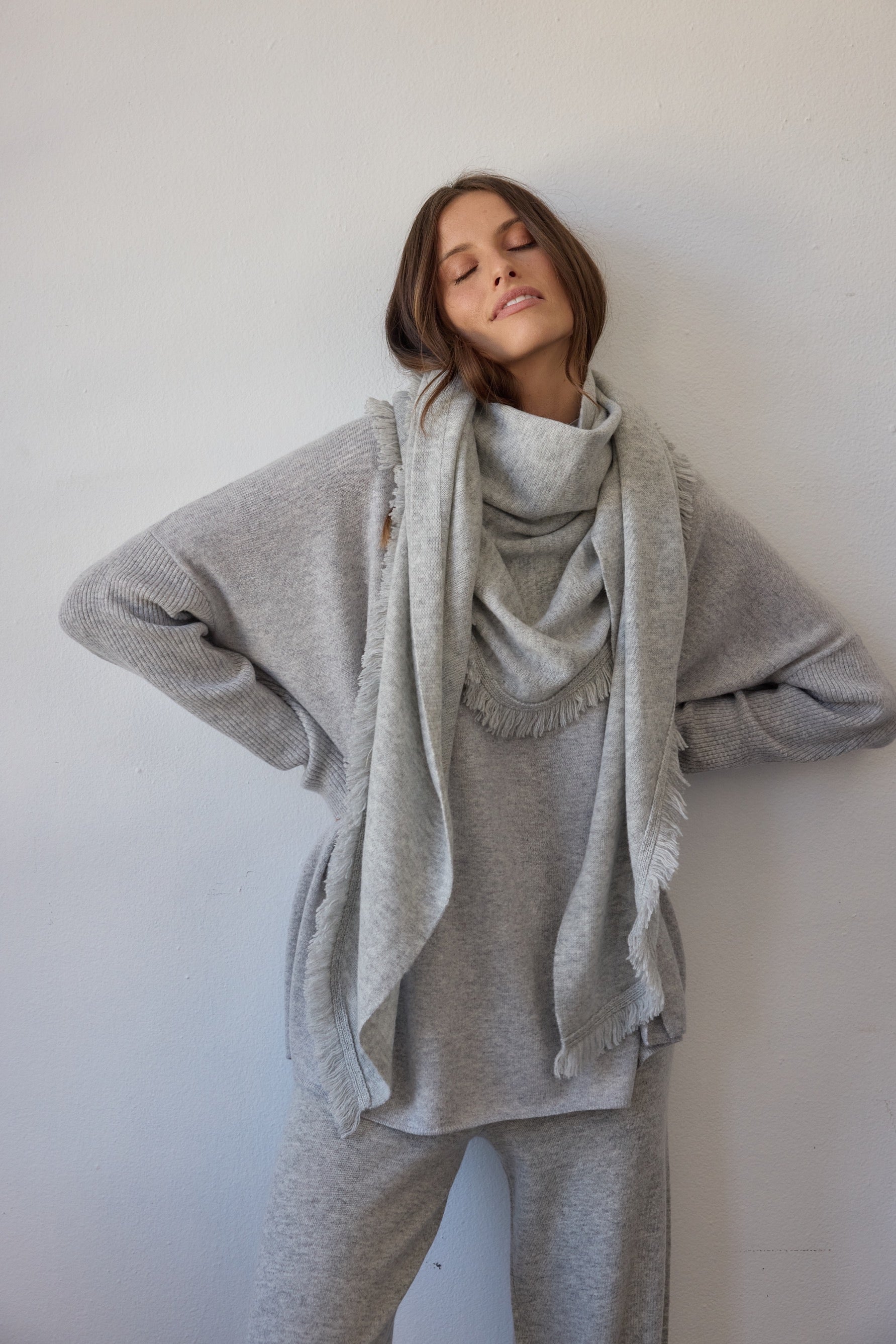 Isabelle Wool Cashmere Wrap - Grey