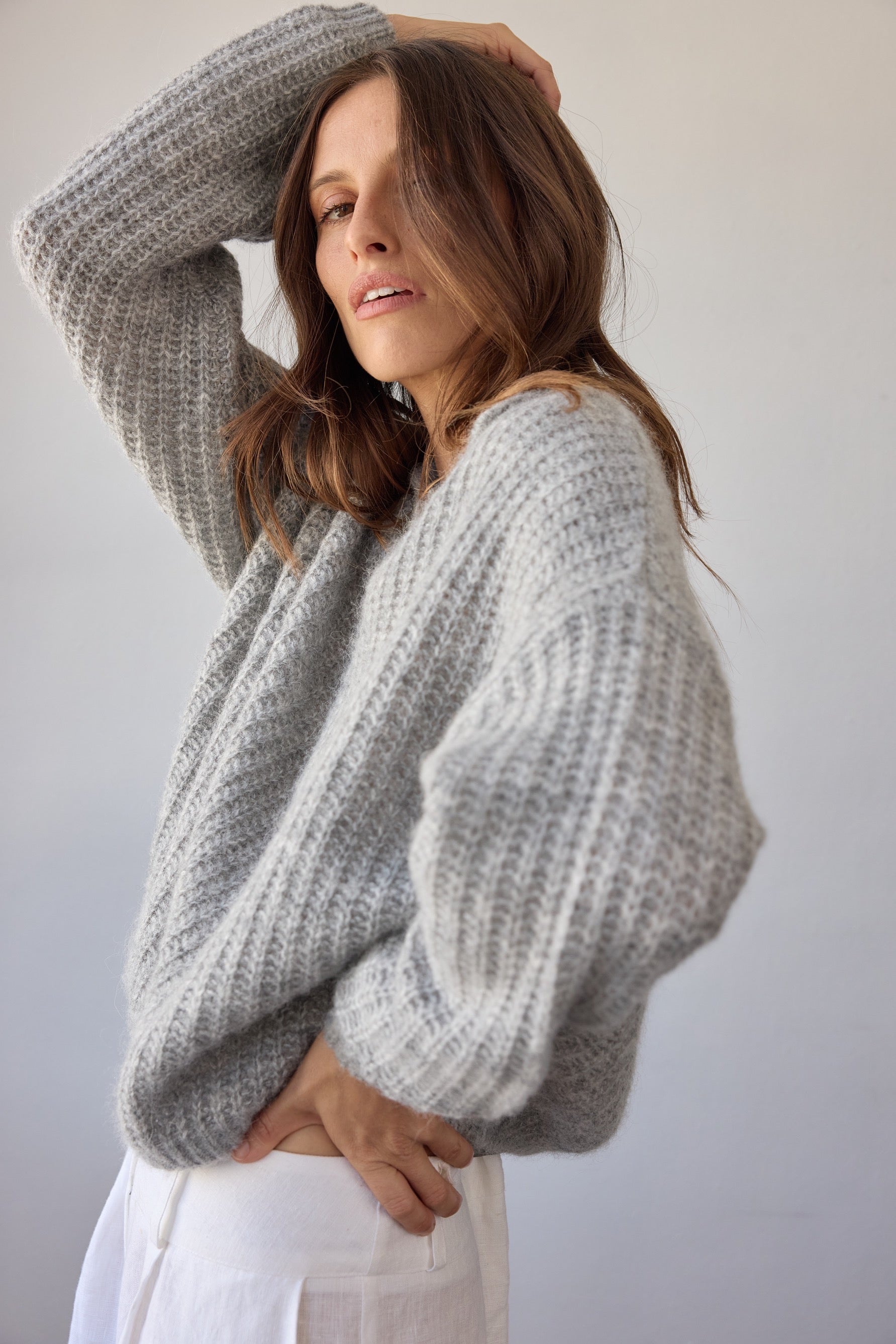 Clover Cable Sweater - Grey