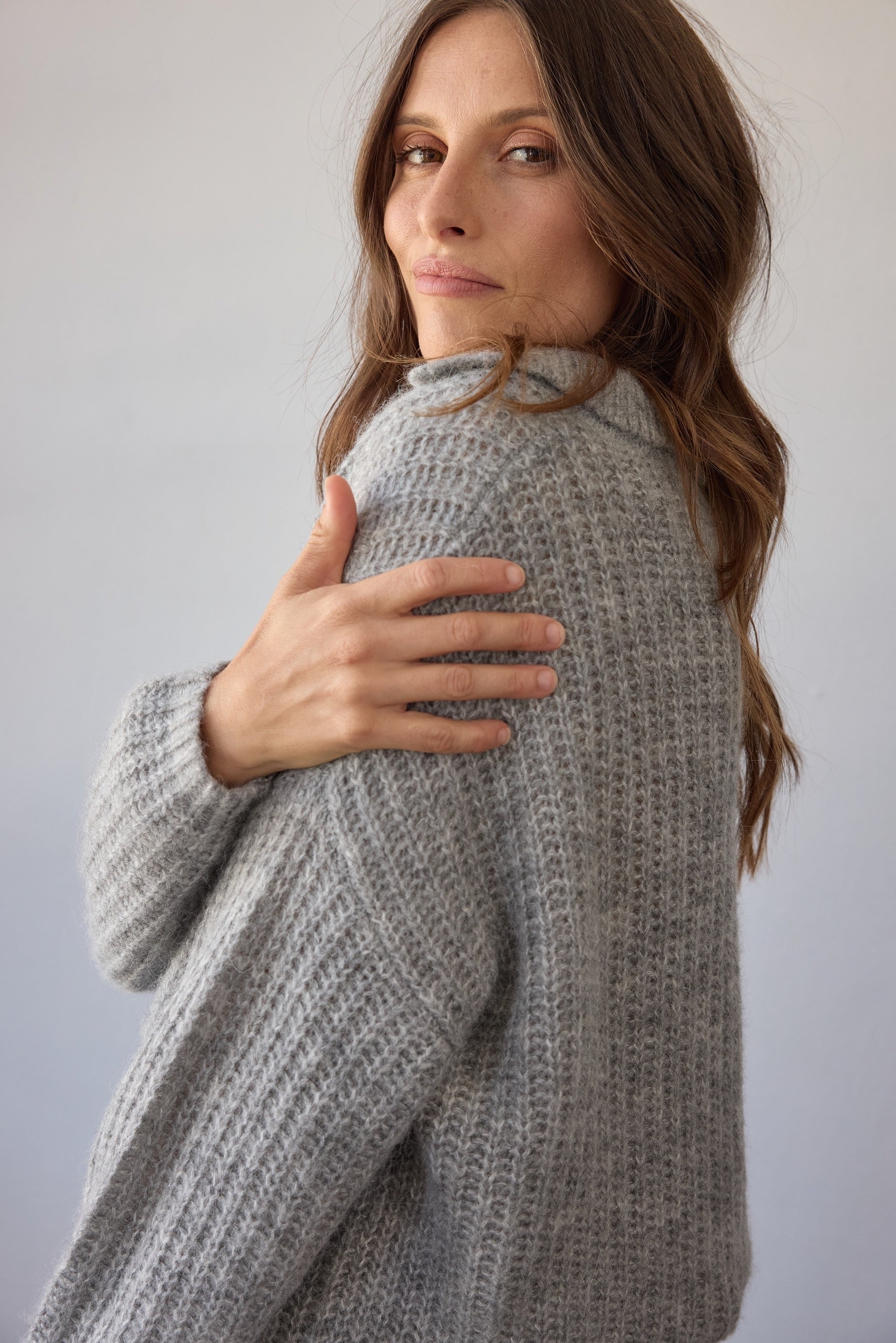 Clover Cable Sweater - Grey
