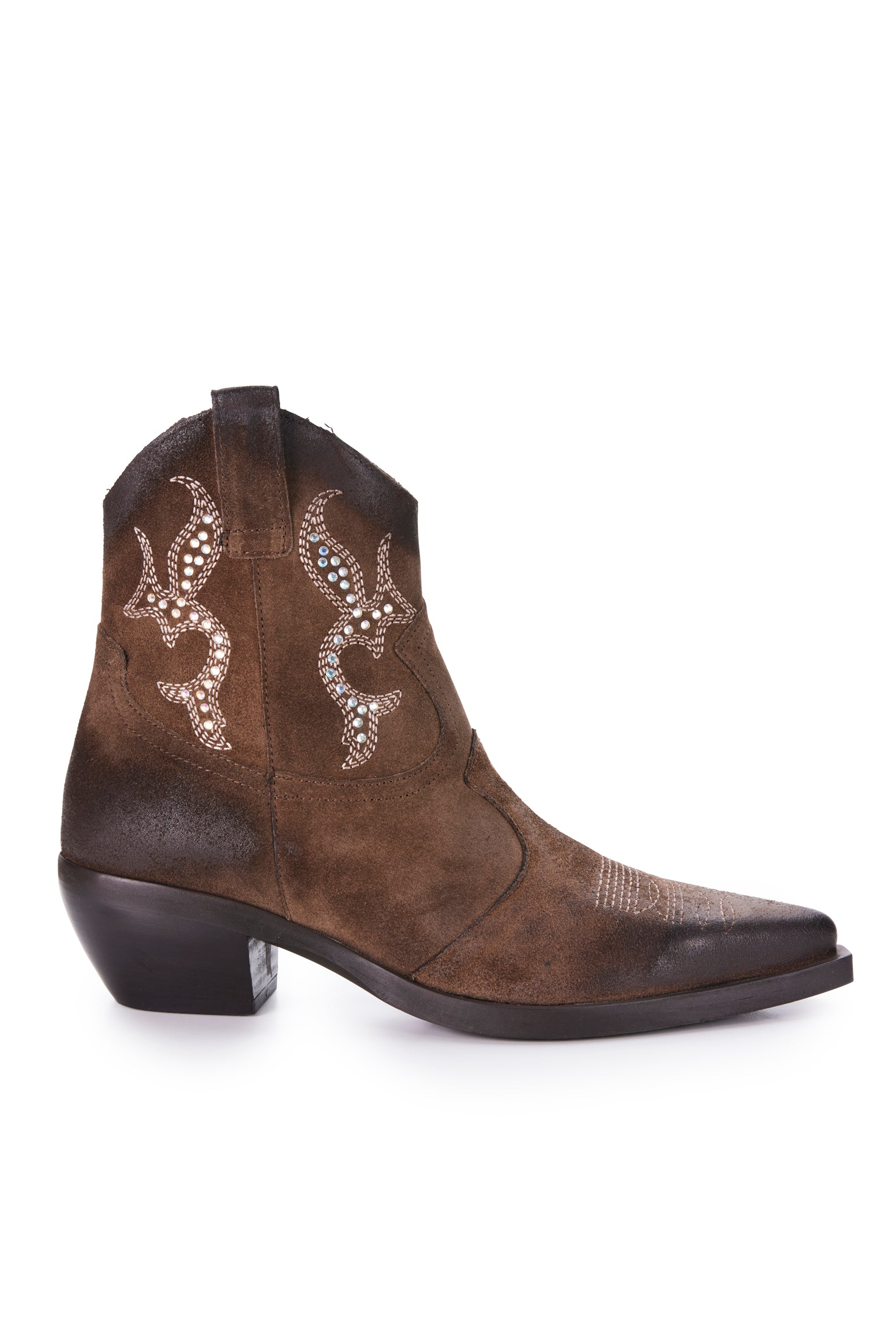 Amotif Boot - Mud - Sample Size 39