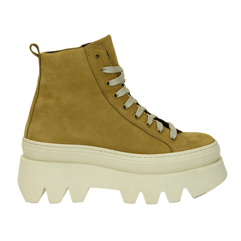 Evergreen Boot - Camel Suede - Sample Size 37