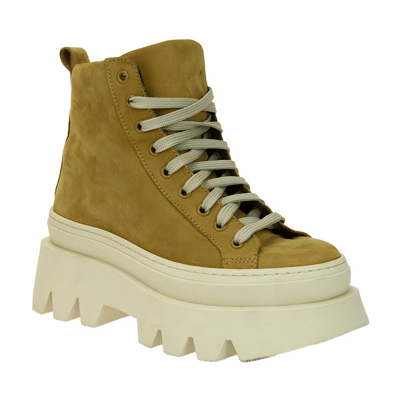 Evergreen Boot - Camel Suede - Sample Size 37