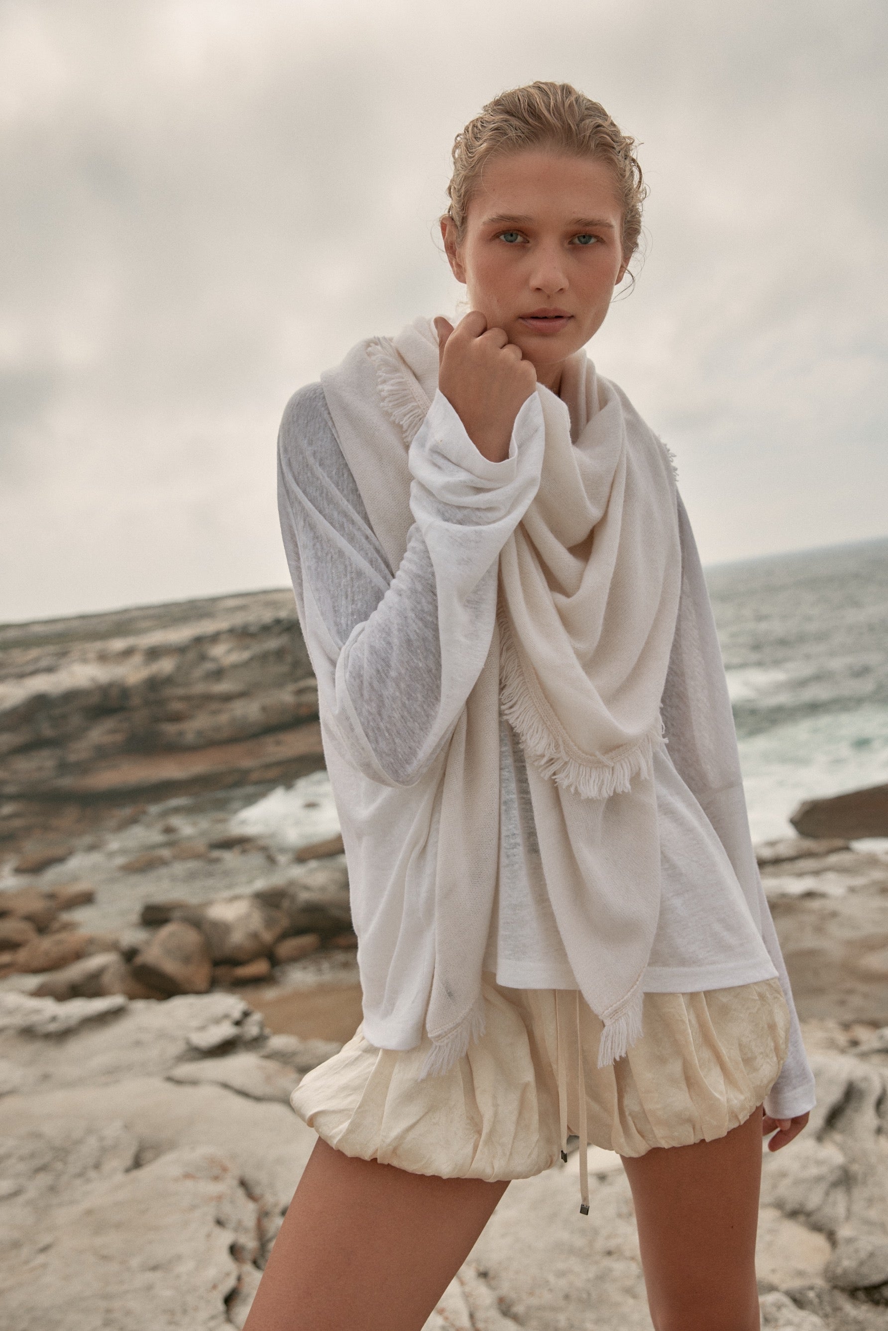 Isabelle Wool Cashmere Wrap - Off White