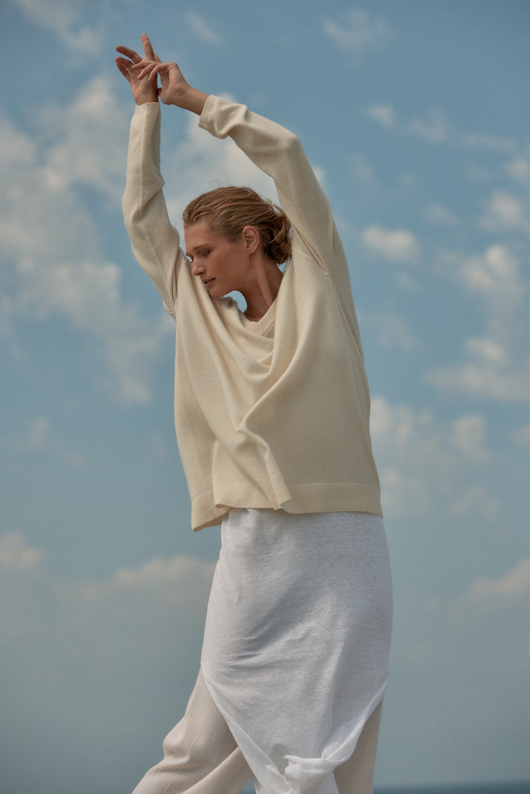 Camille Reversible Cashmere Sweater - Off White
