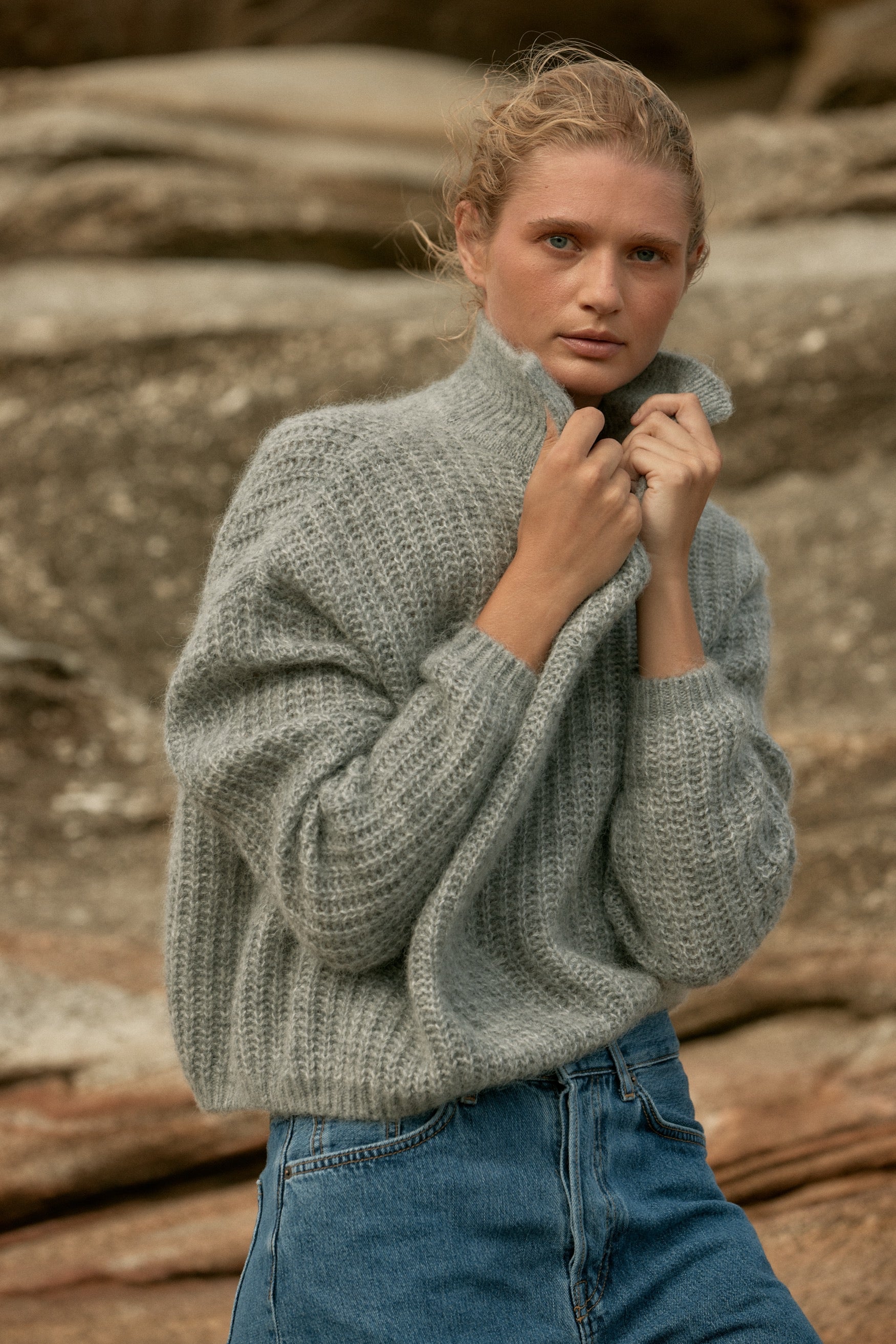 Clover Cable Sweater - Grey