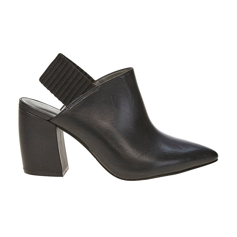 Strike Heel Black