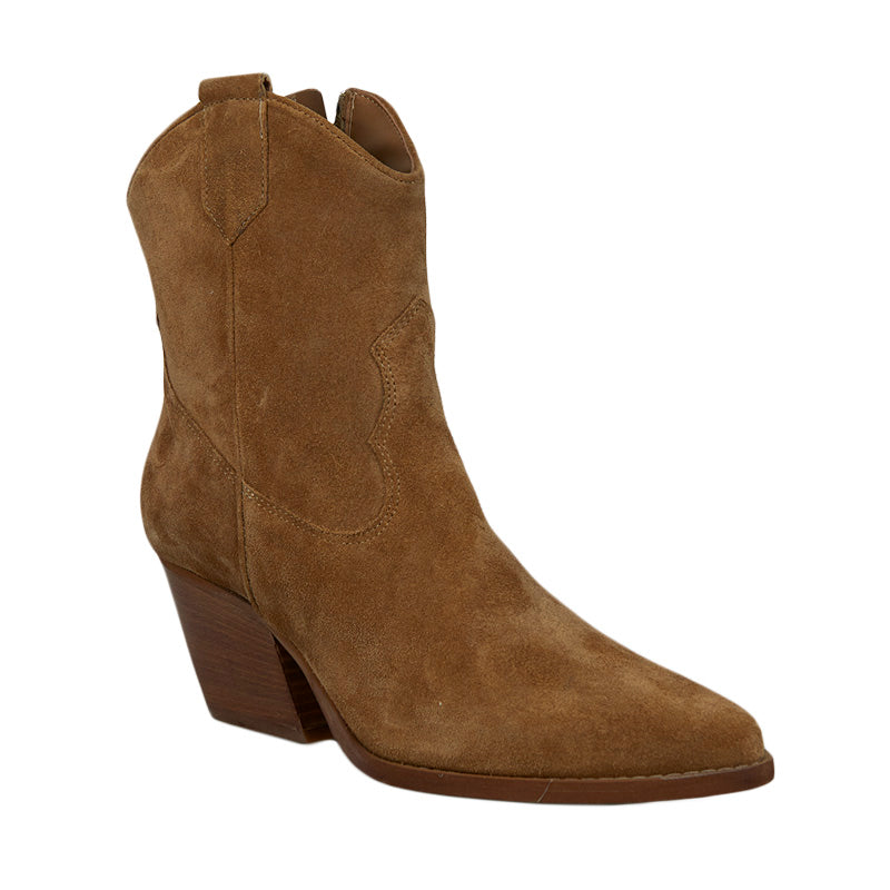 Cavalier Suede Boot - Camel Suede - Last Pair