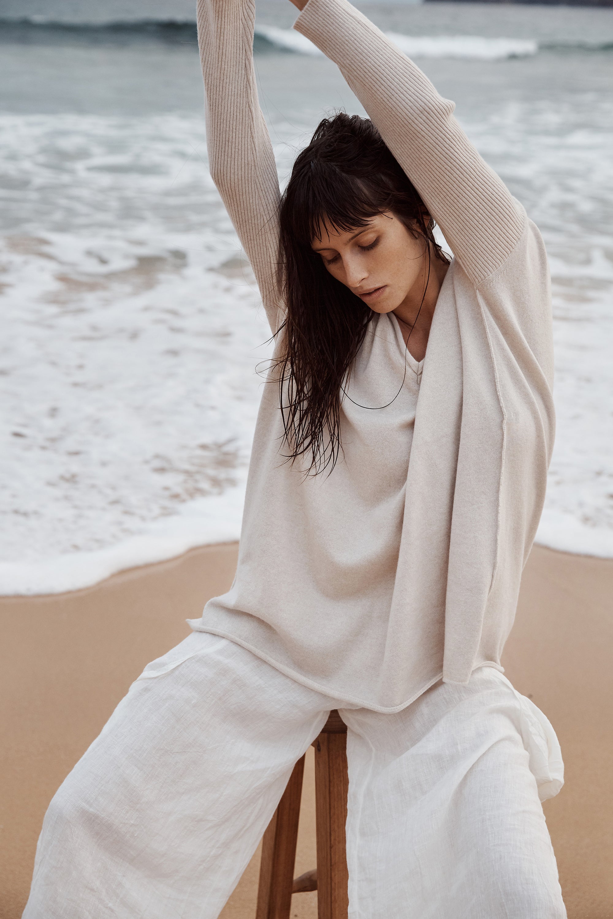 Zoe Cashmere V-Neck Jumper- Albatross