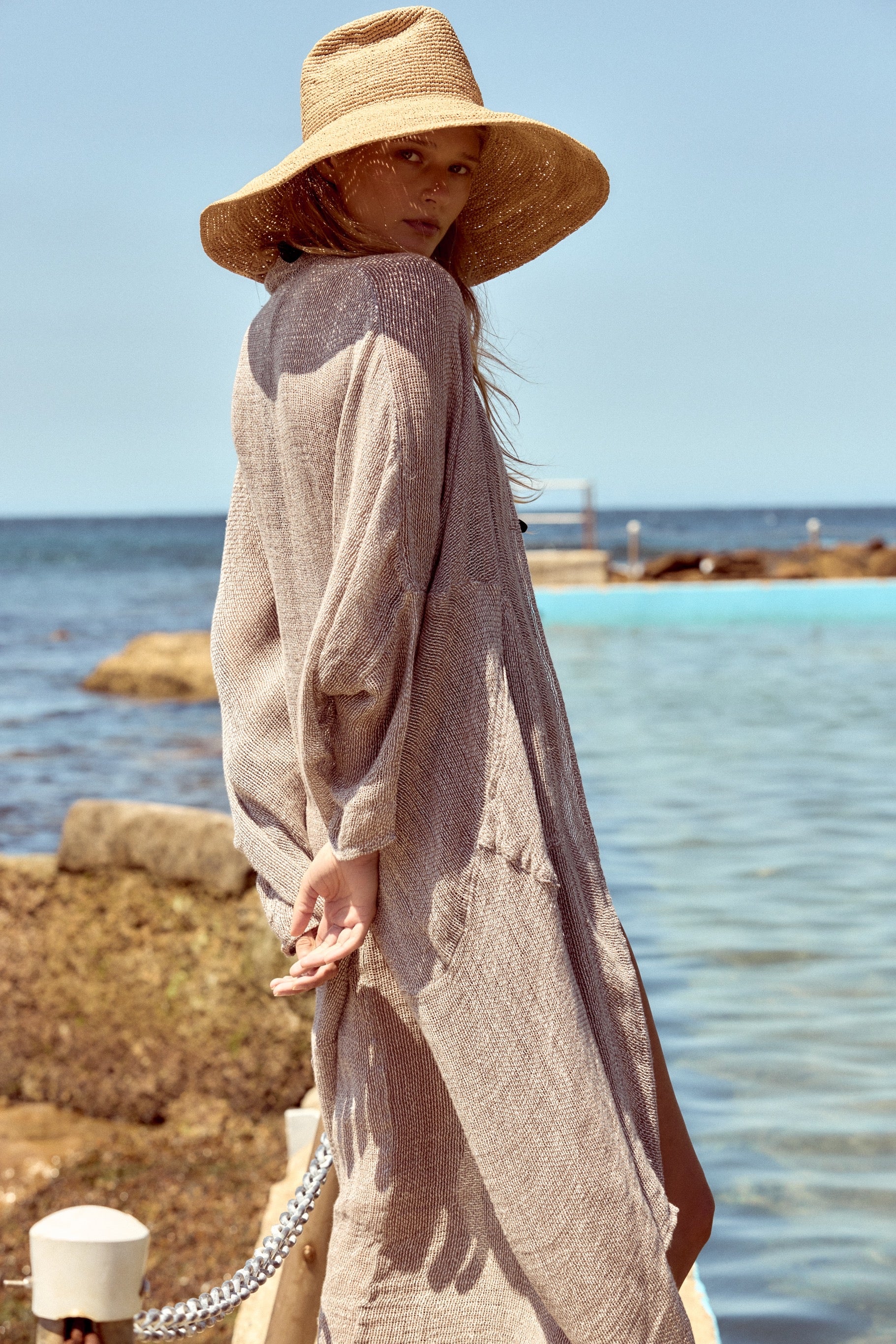 Odissea Coat - Rete Taupe