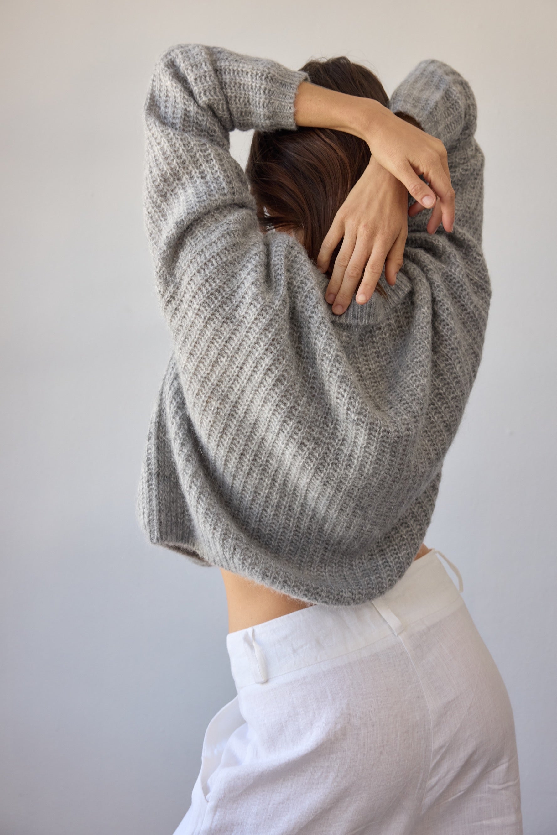 Clover Cable Sweater - Grey
