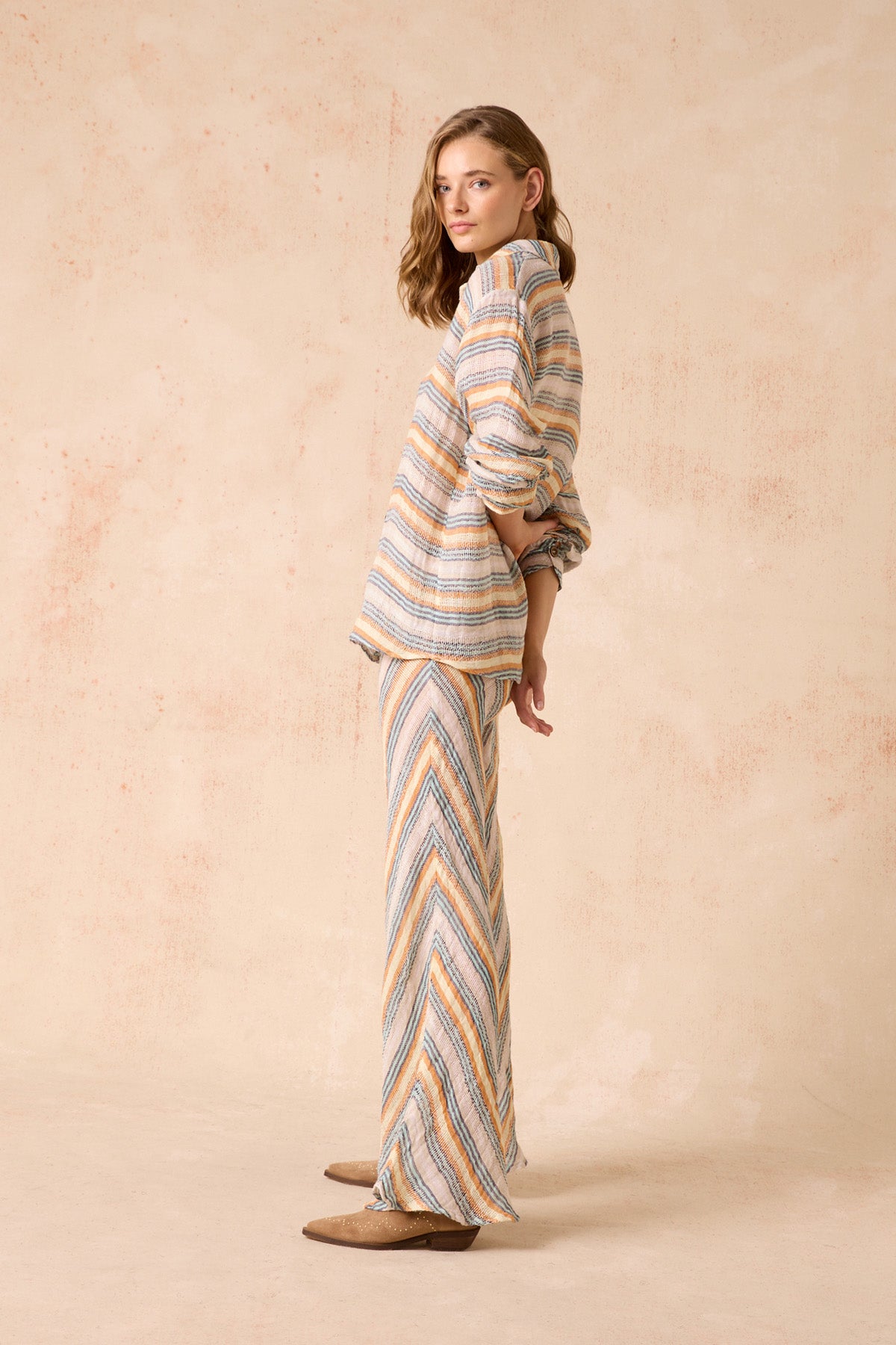 Novo Flare Pant -  La Plaza