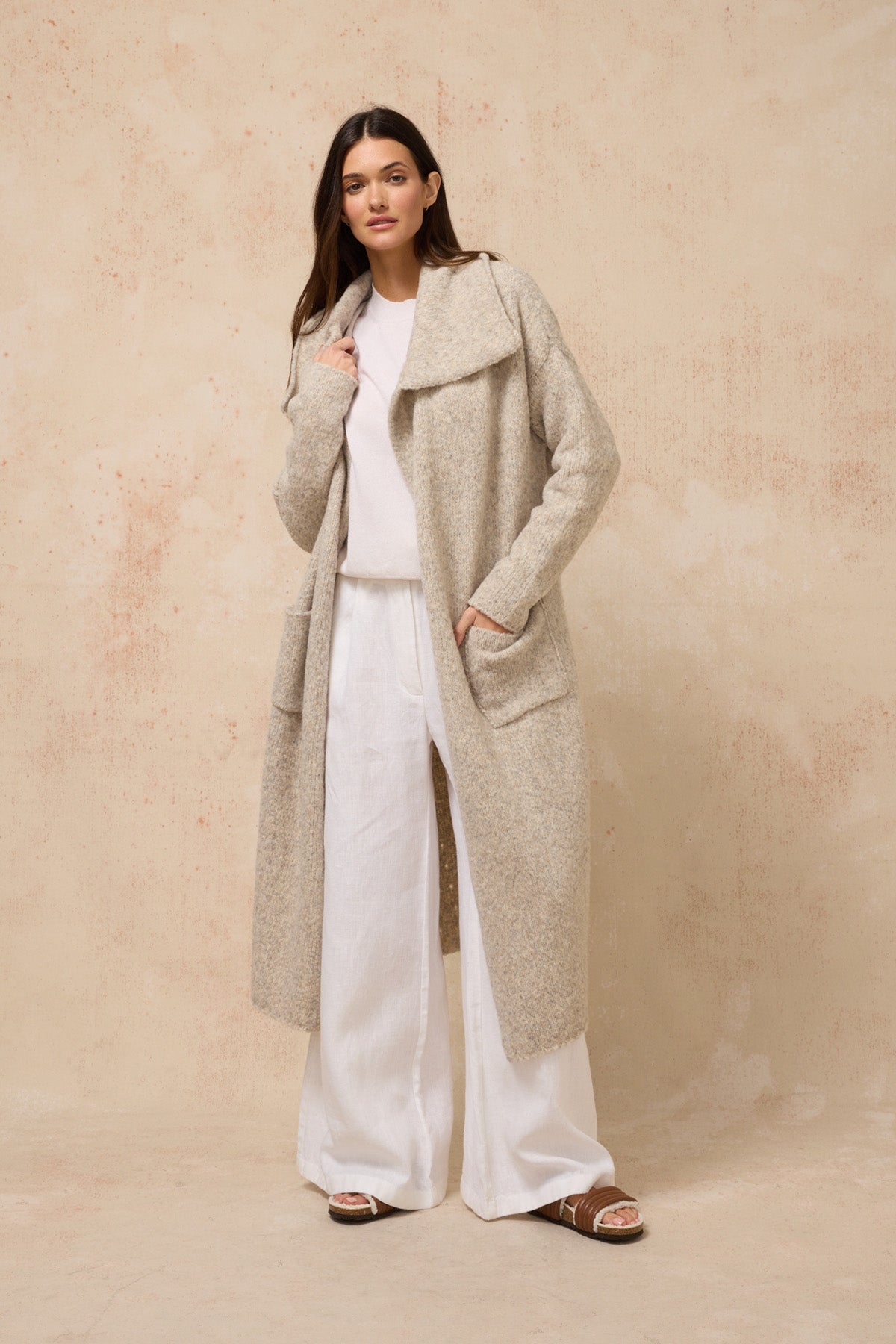 Descendant Coat - Pearl Grey