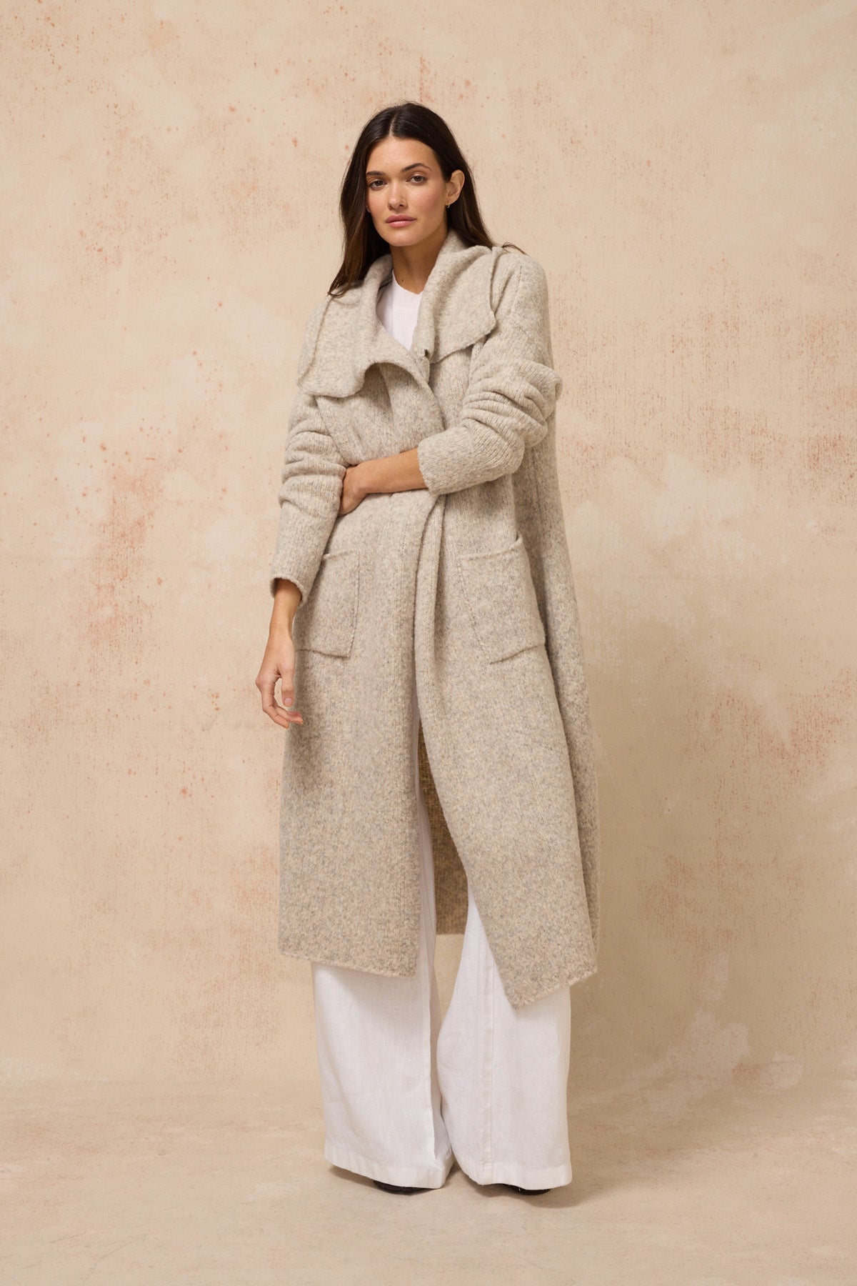 Descendant Coat - Pearl Grey