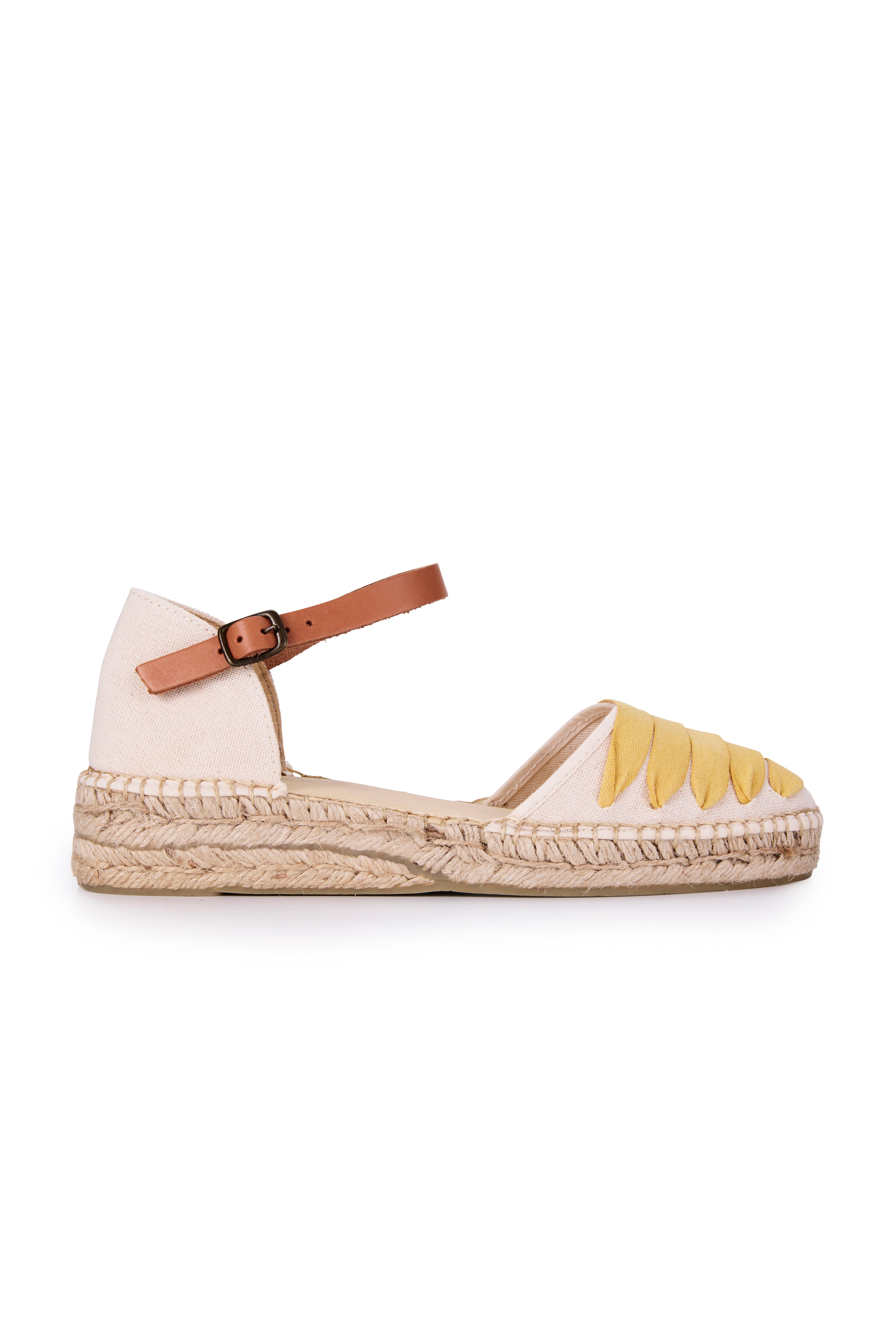 Ribbon Lace Flat - Ivory/Yellow