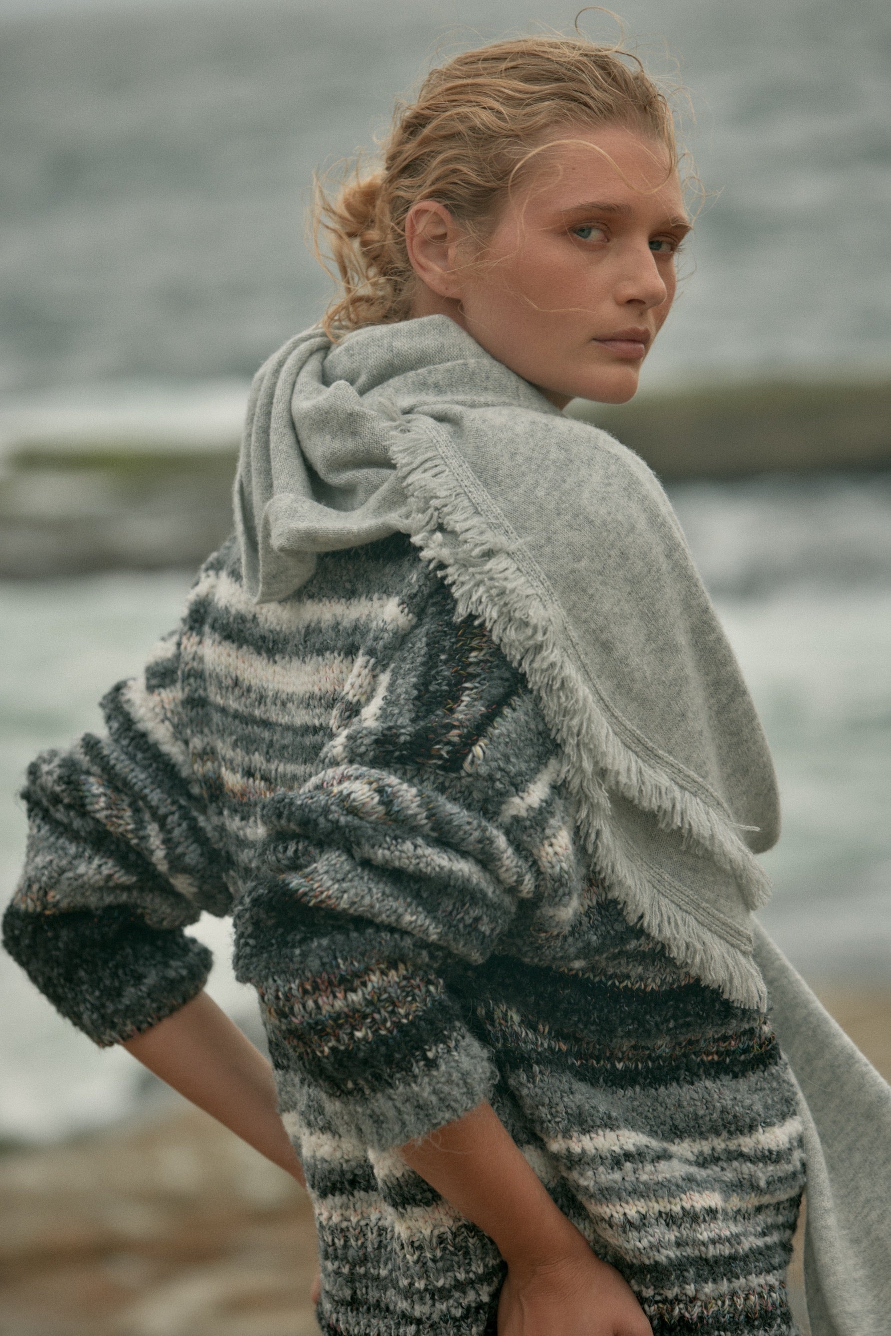 Isabelle Wool Cashmere Wrap - Grey