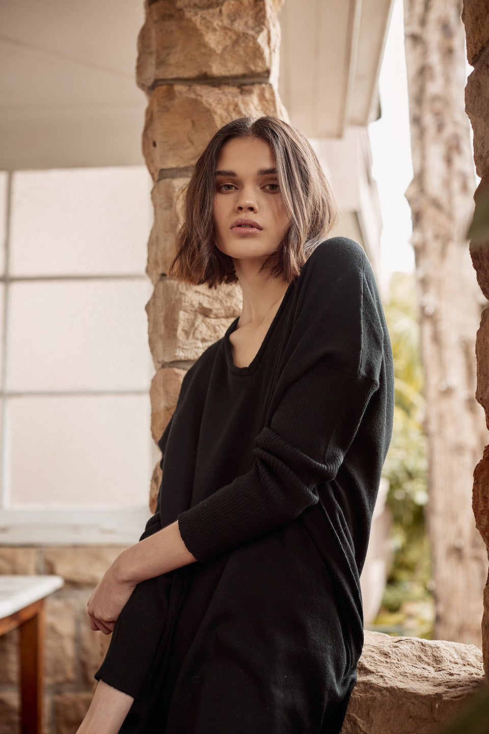 Zoe Cashmere V-Neck Jumper - Black